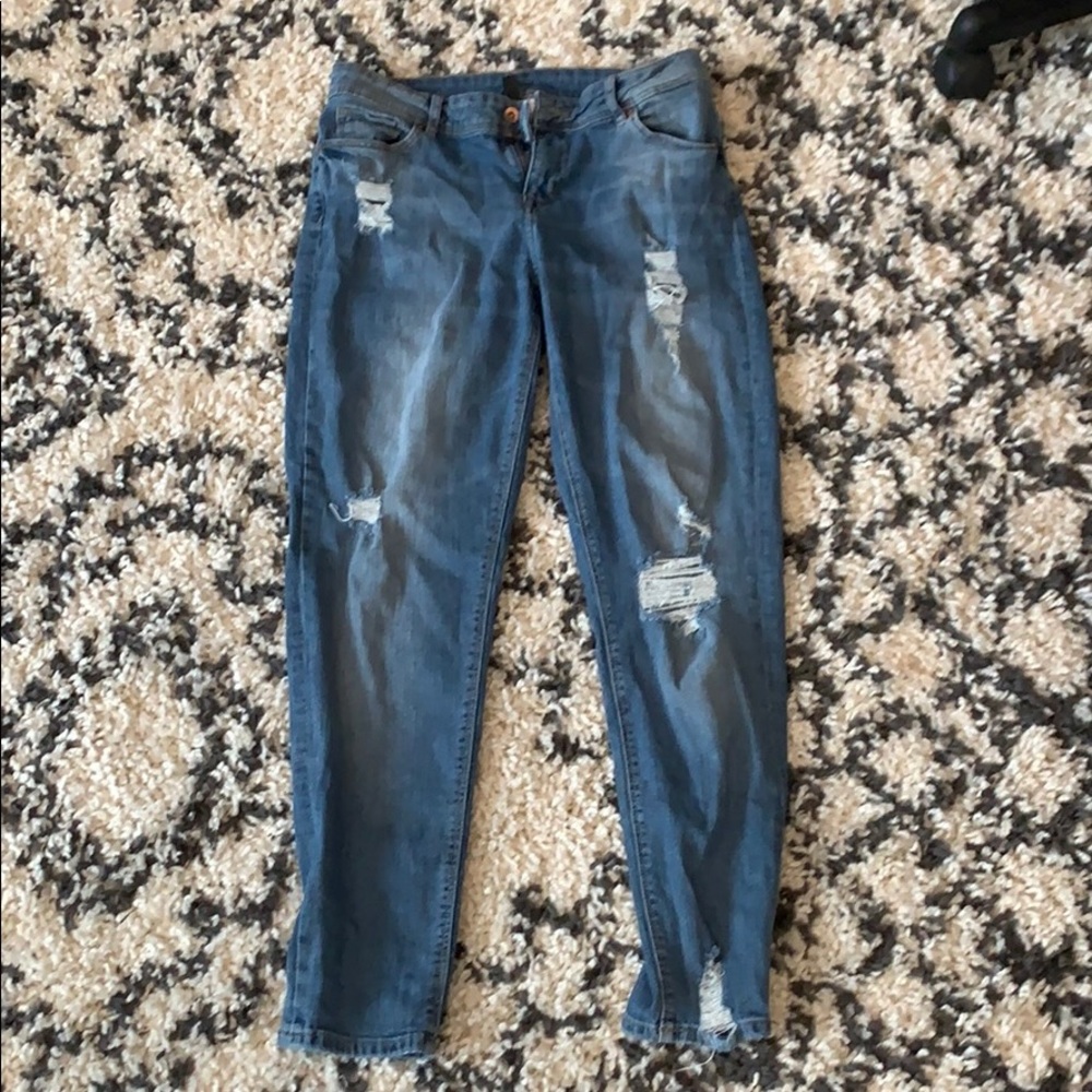Divided Women’s Boyfriend Jeans Size 8
